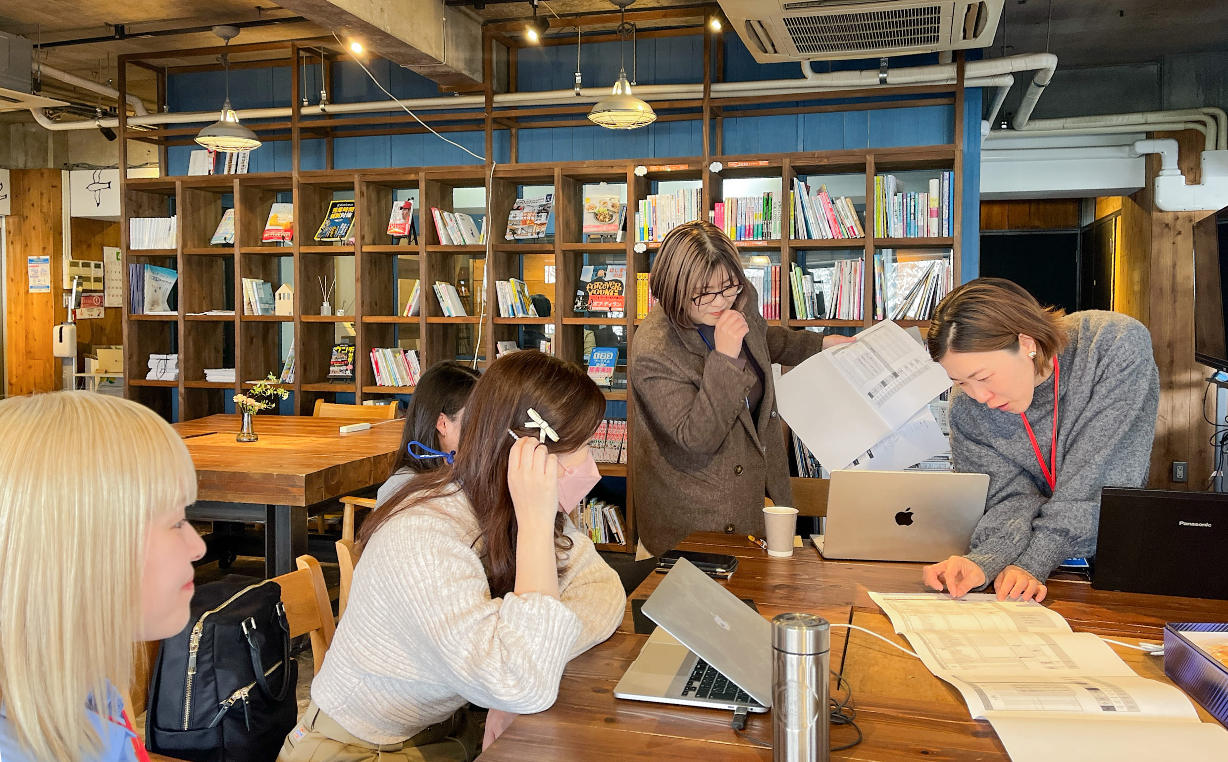 【主婦ママクラス!入学オリエンテーション・名刺講評会】レポート