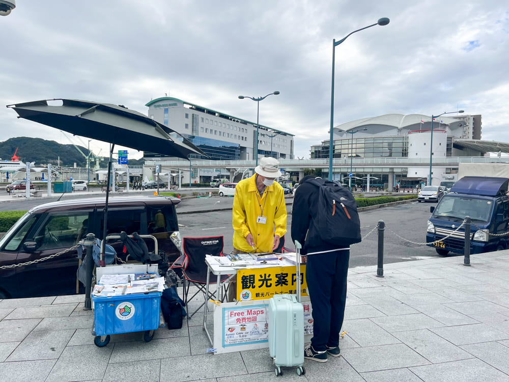 地域のみらい講座3期生、尾道・ギャラリー瓦全房で現地取材を実施