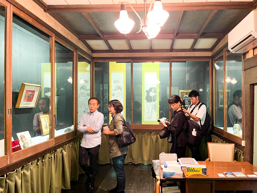 地域のみらい講座3期生、尾道・ギャラリー瓦全房で現地取材を実施