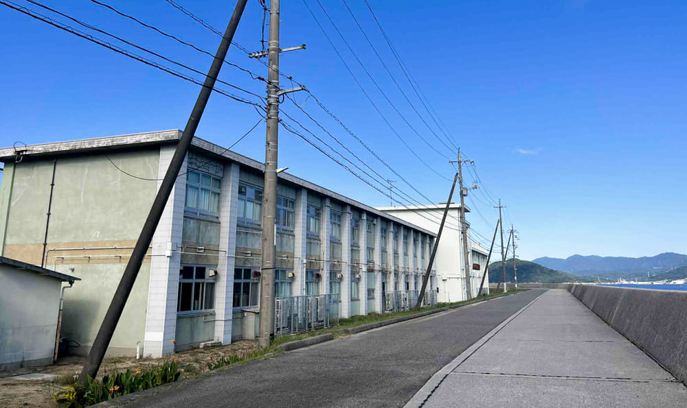 広島市立似島学園中学校3年生に向けて職業講話を行いました