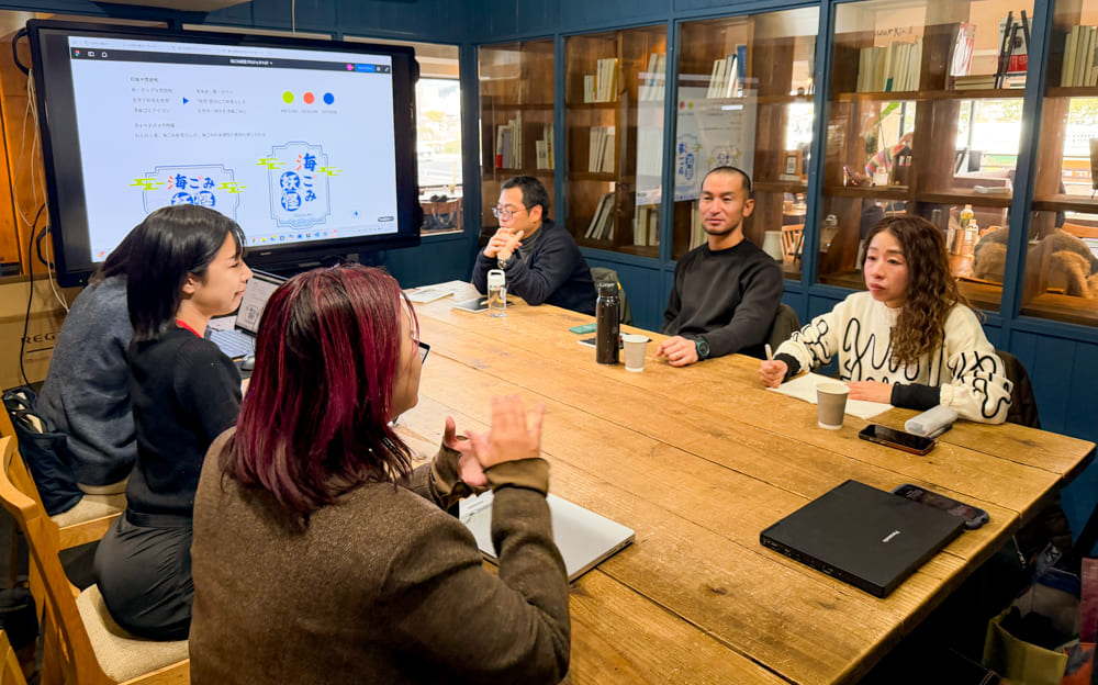 Webデザイナー専攻 主婦・ママクラス「お仕事TRYプログラム」による「海ごみ妖怪プロジェクト」講評会レポート！