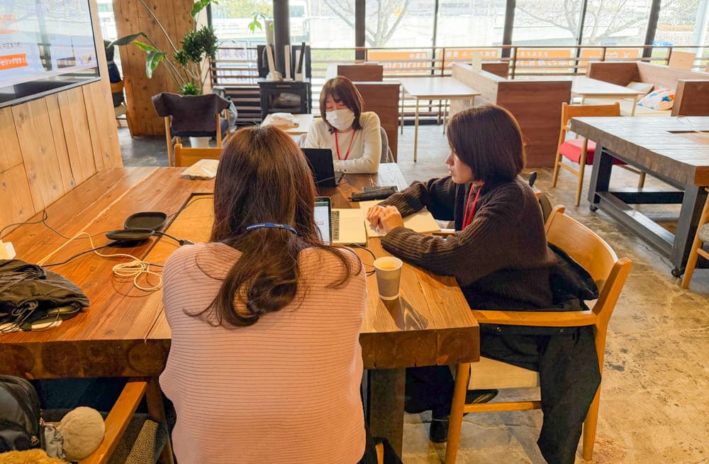 主婦・ママクラスお仕事TRYプログラム 道の駅「ゆめランド布野」ロゴデザインチェック レポート