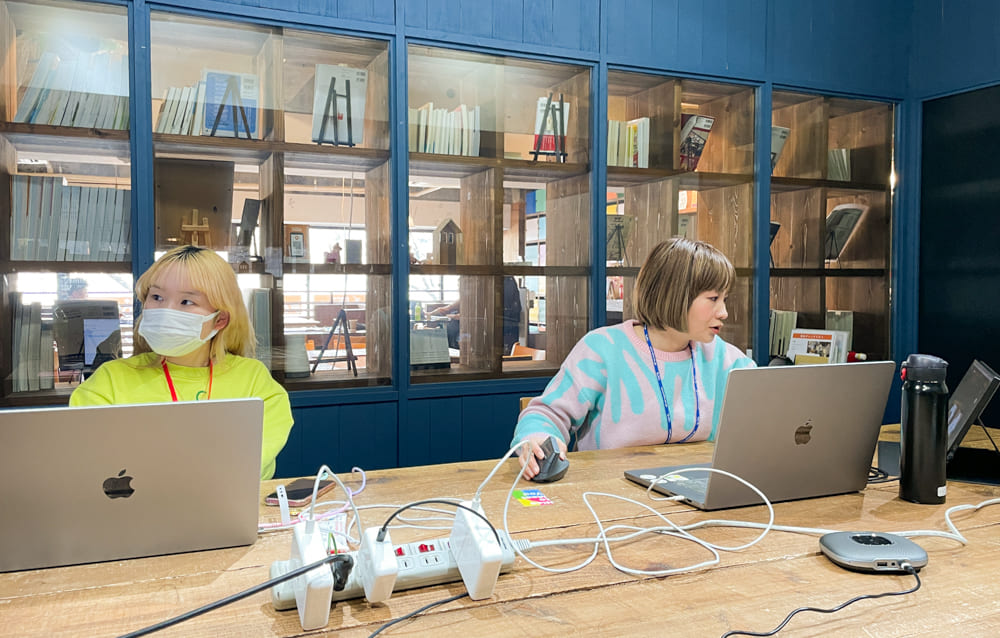 webデザイナー専攻主婦ママクラス1月生「名刺講評会＆中間課題オリエンテーション」レポート