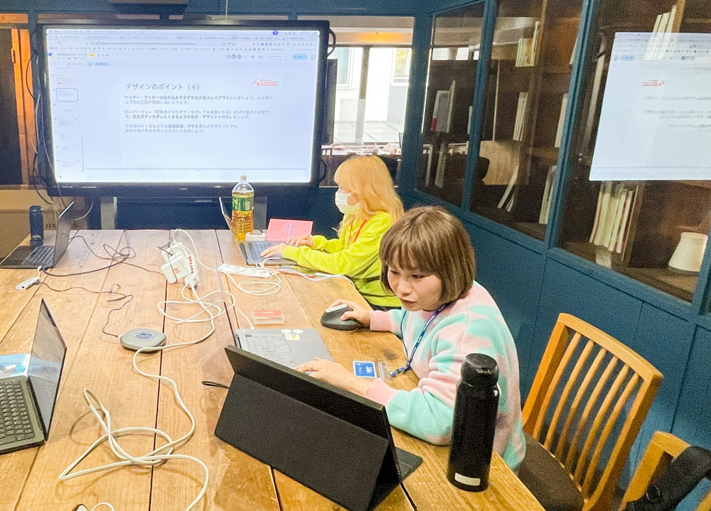 webデザイナー専攻主婦ママクラス1月生「名刺講評会＆中間課題オリエンテーション」レポート