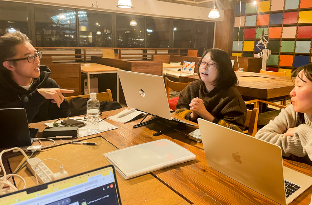 【実践課題】グラフィック講座12月生 ロゴコンペ制作課題