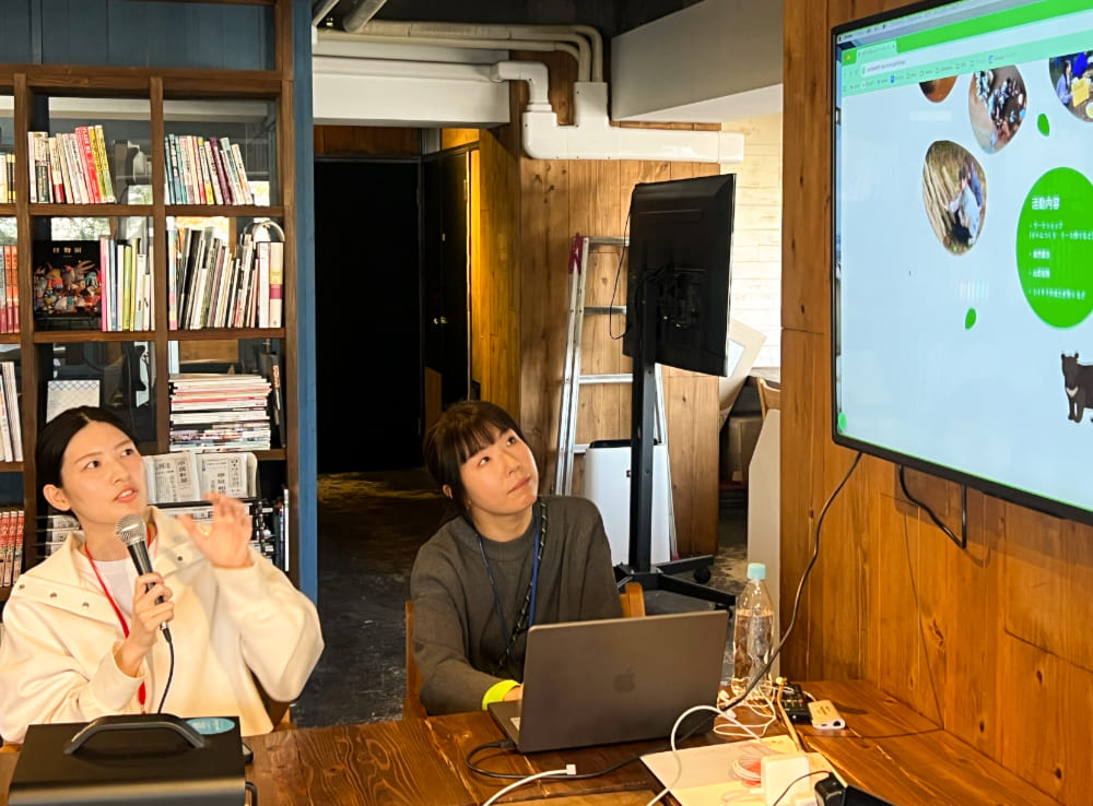 Webデザイナー専攻10月生とグラフィック講座12月生合同の「卒業制作発表会」レポート