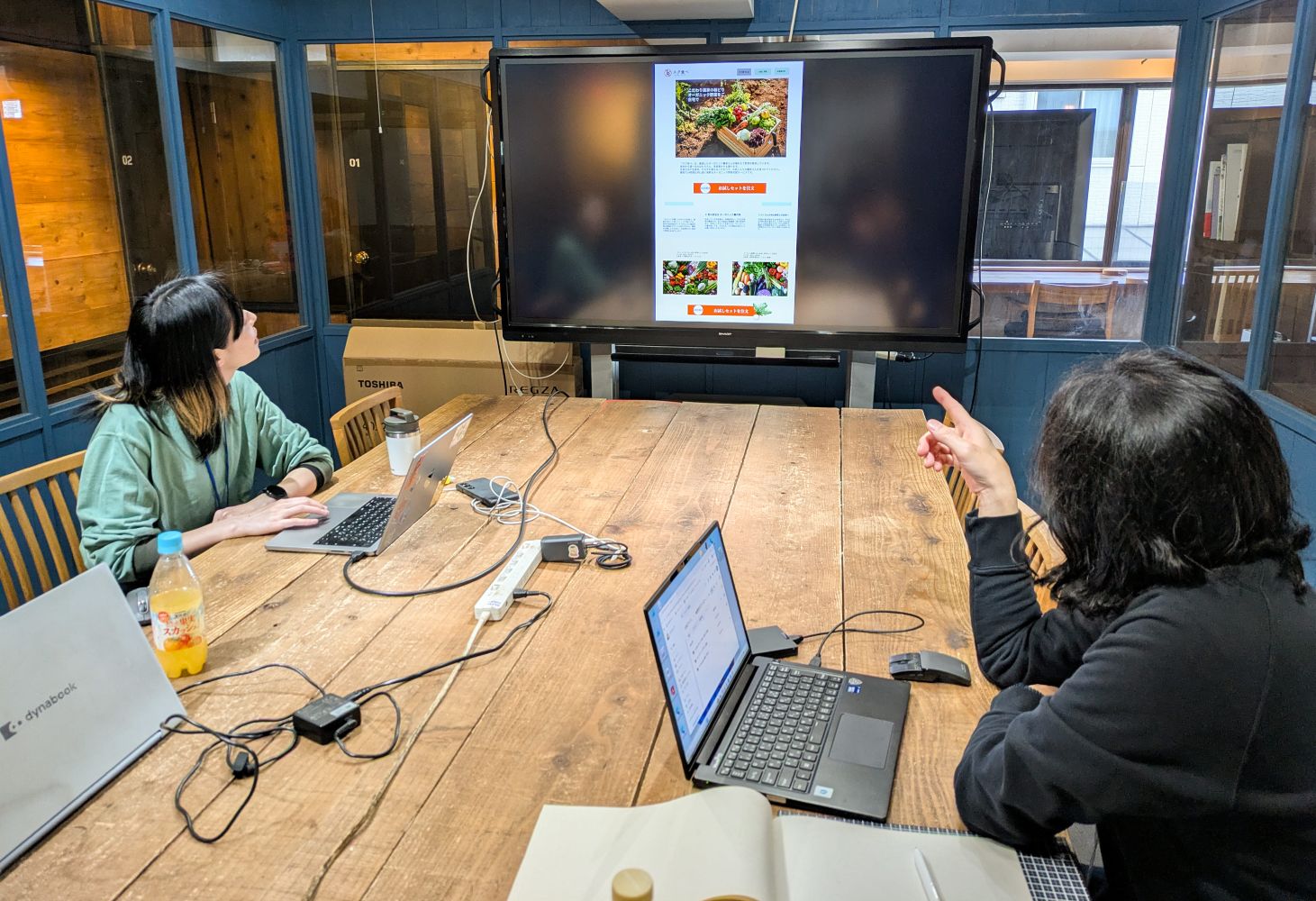 Webデザイナー専攻2月生「中間課題コーディング講評会」レポート