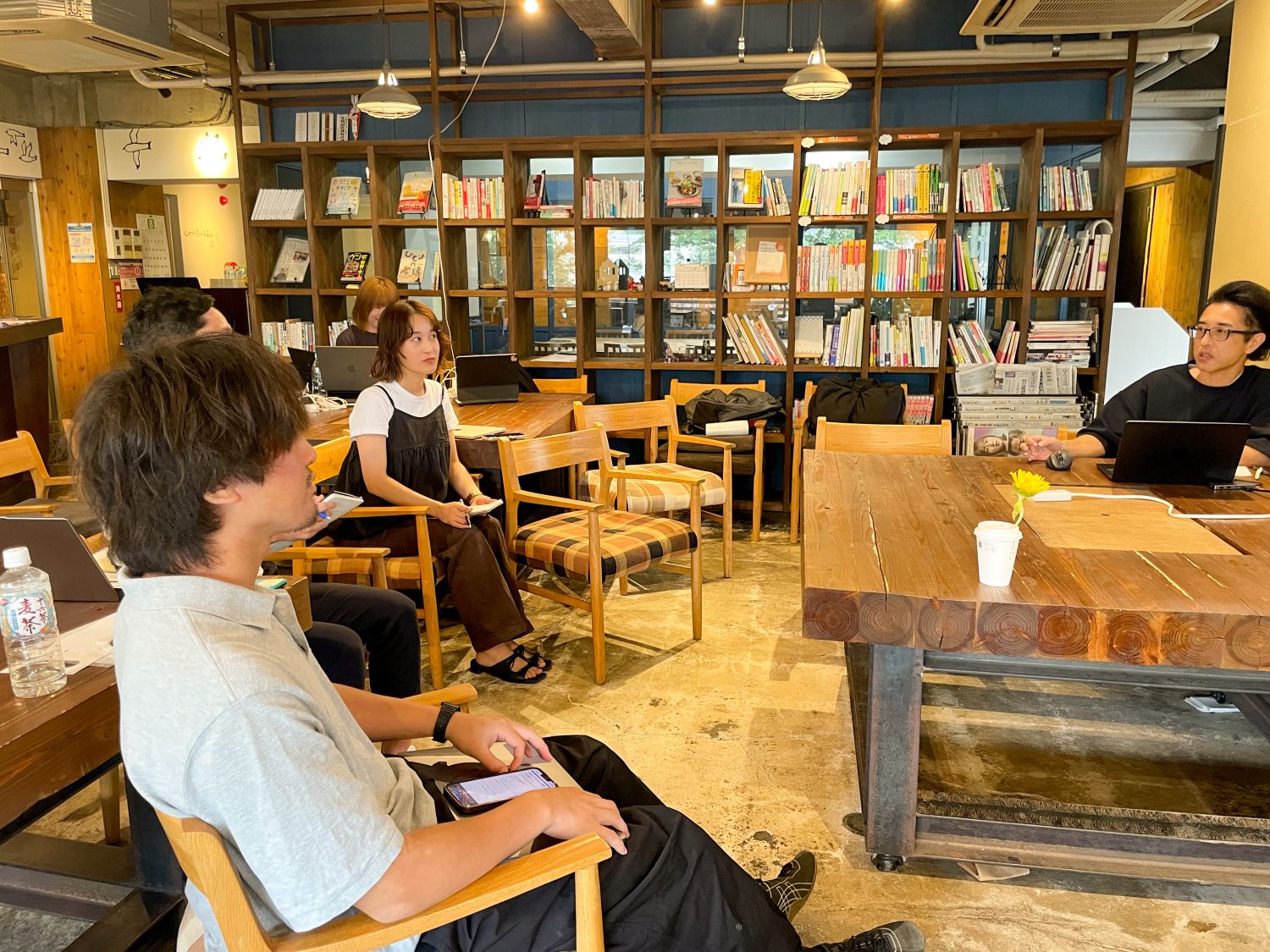 グラフィック講座4月生「卒業制作発表会」レポート
